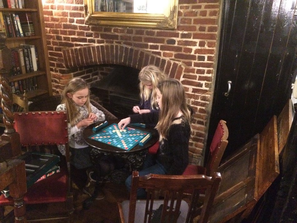 family_2015-11-22 17-18-38_woolpack_coggeshall